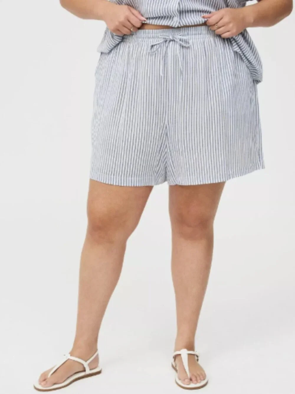 Pull-On High-Rise Gauze Short blue and white stripe size 1